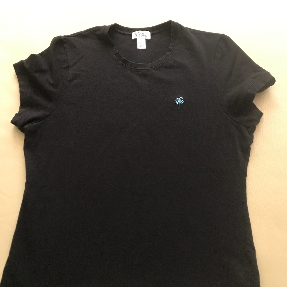 Lily Pulitzer logo black tshirt